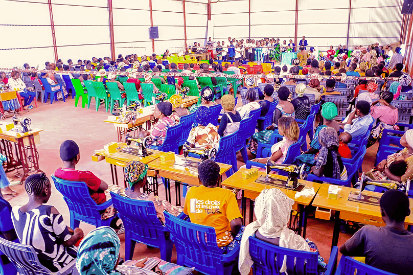 Community members working together at AVC Burundi